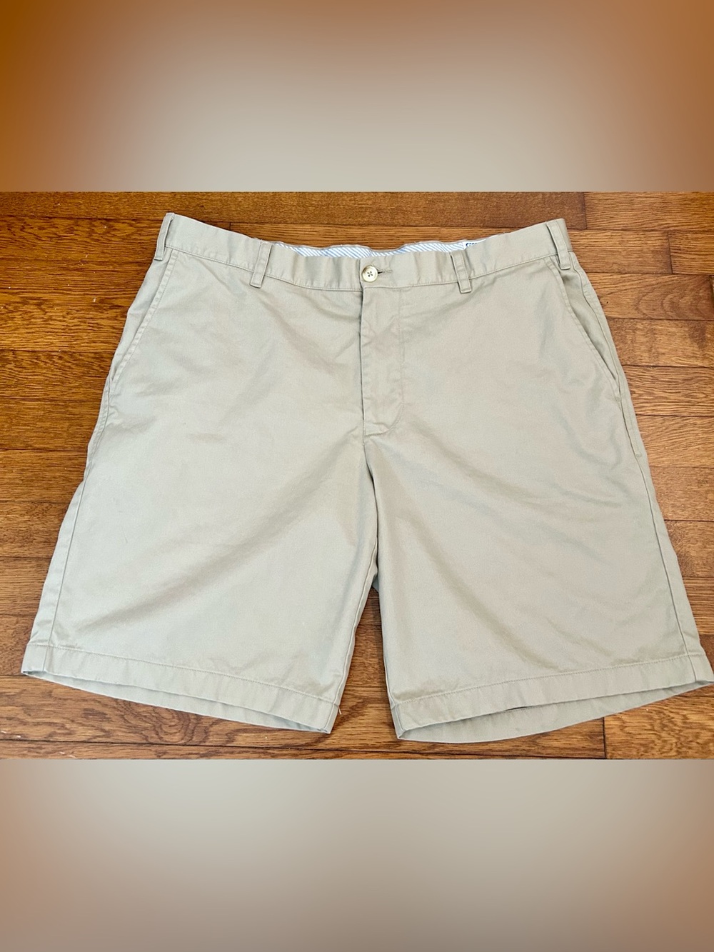 Southern Tide The Skipjack Mens Khaki Shorts Size 38 Casual Chino